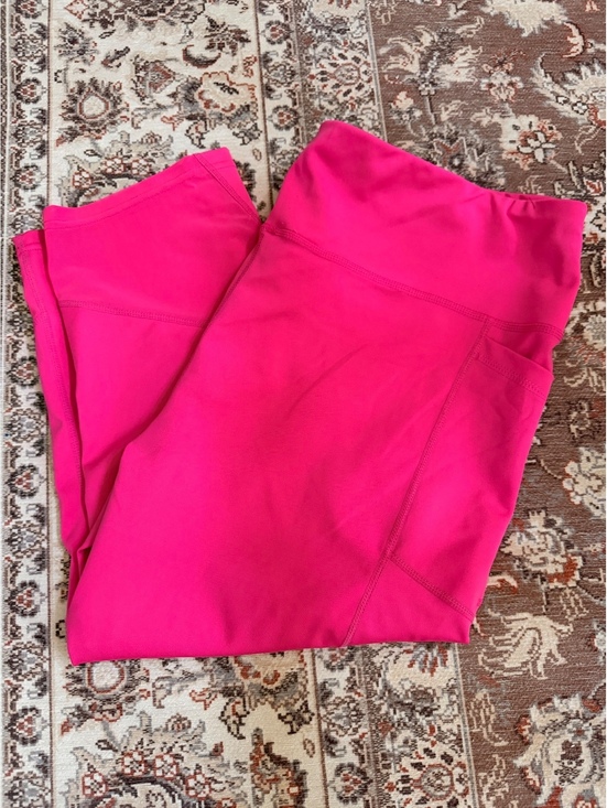 Pants - Women’s capri leggings